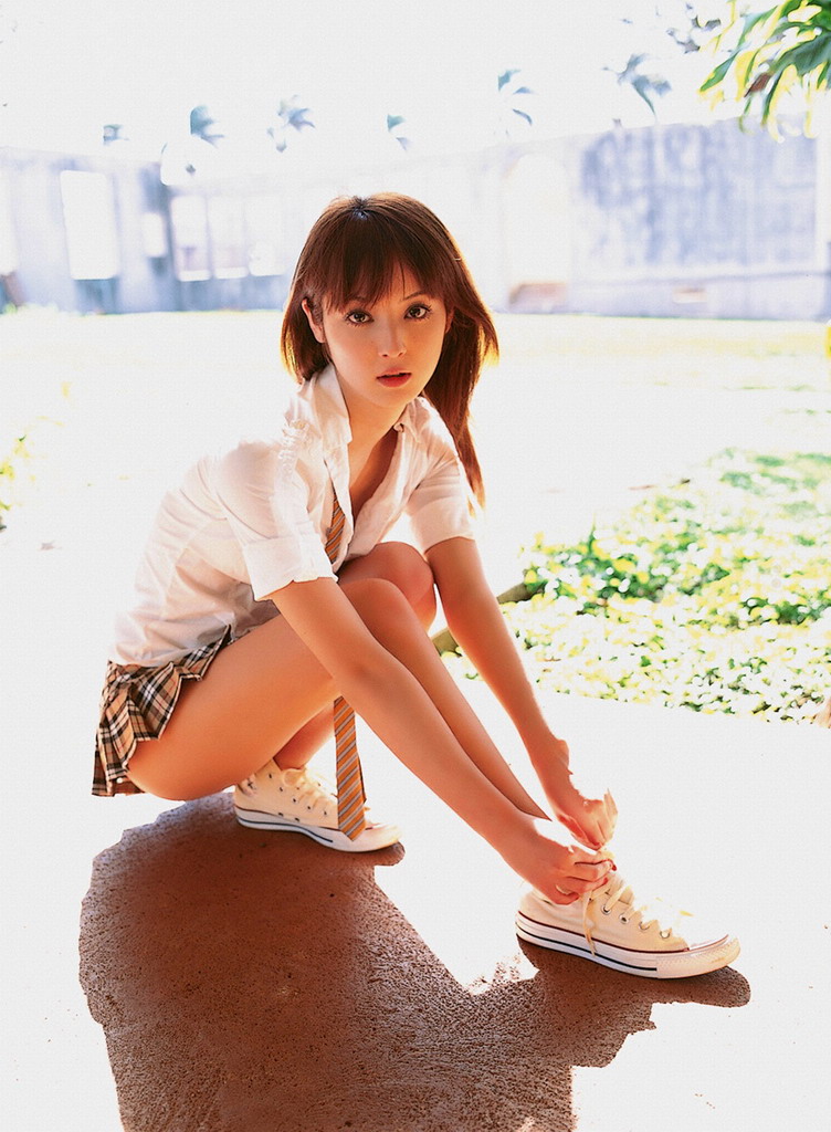 Hình ảnh đẹp của hot girl Nozomi Sasaki siêu gợi cảm