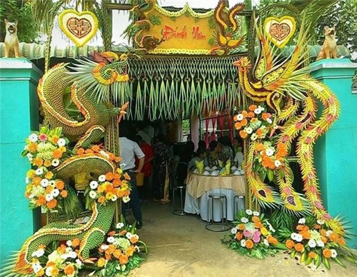 Tản mạn hình ảnh những cổng cưới bằng lá dừa cực chất